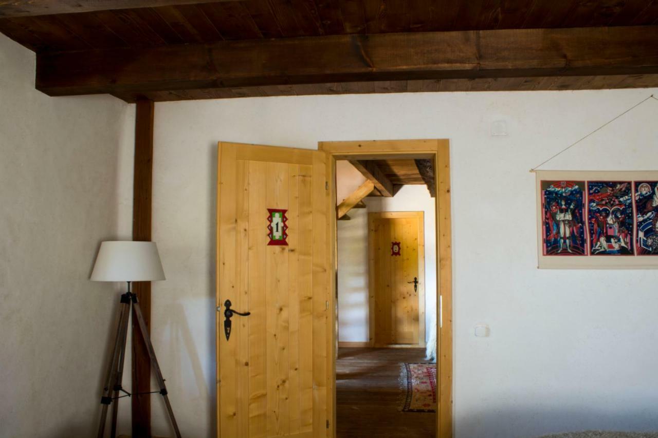 Raven'S Nest Hotel Sălciua de Jos Buitenkant foto